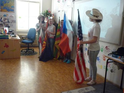 10.03.2015 - Cestopisná přednáška po USA (7.A + 7.B) - Album - fotografie 10