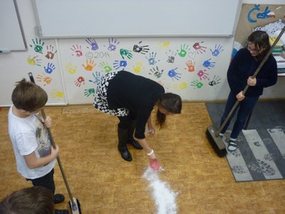 12.03.2015 - Workshop "Péče o zuby" - přírodověda (5.B) - Album - fotografie 8