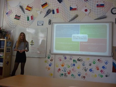 05.05.2015 - Obhajoby závěrečných prací (9.třídy) - Album - fotografie 25