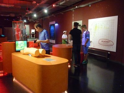 07.05.2015 - Exkurze "Zažij Liberecko" (7.B, 8.B, 9.A + 9.B) - Album - fotografie 72