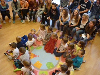 26.05.2015 - Philosophy for Children - zážitková výuka OSV (8.B) - Album - fotografie 16