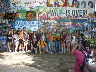 04.06.2015 - Procházka Prahou - ZE + OSV (9.A) - Album - fotografie 19