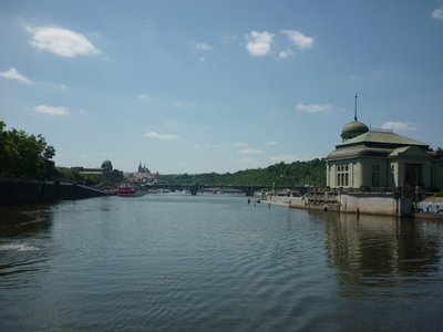 04.06.2015 - Procházka Prahou - ZE + OSV (9.A) - Album - fotografie 7