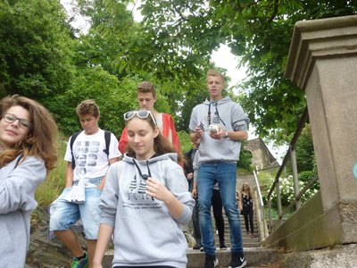 11.06.2015 - Procházka Prahou - ZE + OSV (9.B) - Album - fotografie 30