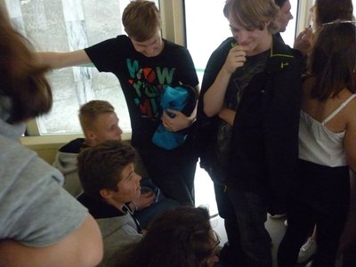 11.06.2015 - Procházka Prahou - ZE + OSV (9.B) - Album - fotografie 22