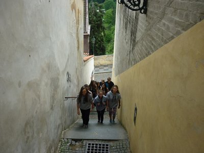 11.06.2015 - Procházka Prahou - ZE + OSV (9.B) - Album - fotografie 3