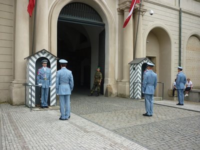 11.06.2015 - Procházka Prahou - ZE + OSV (9.B) - Album - fotografie 23