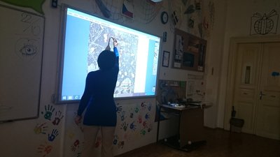 22.10.2015 - Team Teaching: Vzhůru do atmosféry (9.A + 9.B) - Album - fotografie 7