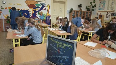 22.10.2015 - Team Teaching: Vzhůru do atmosféry (9.A + 9.B) - Album - fotografie 16