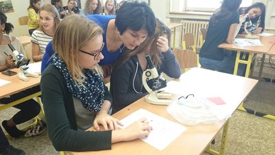 22.10.2015 - Team Teaching: Vzhůru do atmosféry (9.A + 9.B) - Album - fotografie 31