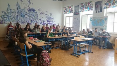 05.11.2015 - METEOworkshop s D. Honsovou (9.A + 9.B) - Album - fotografie 14