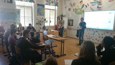 05.11.2015 - METEOworkshop s D. Honsovou (9.A + 9.B) - Album - fotografie 26