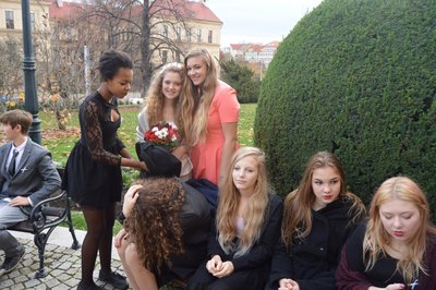 10.11.2015 - Svatba nanečisto (projekt 9.A + 9.B) - Album - fotografie 59