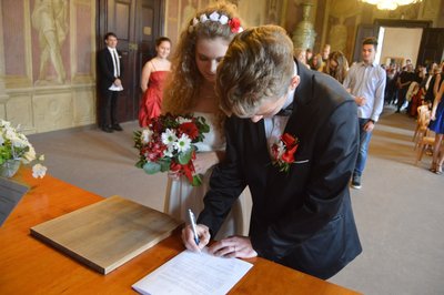 10.11.2015 - Svatba nanečisto (projekt 9.A + 9.B) - Album - fotografie 136