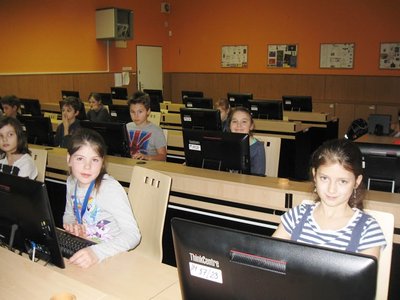 15.12.2015 - Nová PC učebna (budova Zenklova) - Album - fotografie 9