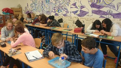 03.10.2016 - Team Teaching - pískovcová města (9.AB) - Album - fotografie 16