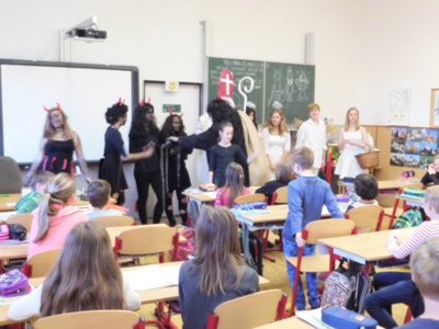 02.12.2016 - Mikulášská nadílka 2016 (Zenklova) - Album - fotografie 17