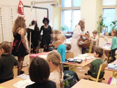 02.12.2016 - Mikulášská nadílka 2016 (Zenklova) - Album - fotografie 22