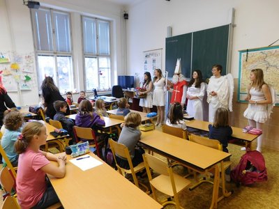 02.12.2016 - Mikulášská nadílka 2016 (Zenklova) - Album - fotografie 3