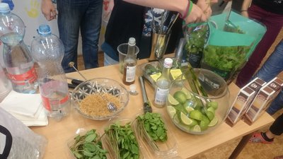 20.03.2017 - Zeměpisný workshop - karibské koktejly (7.ABC) - Album