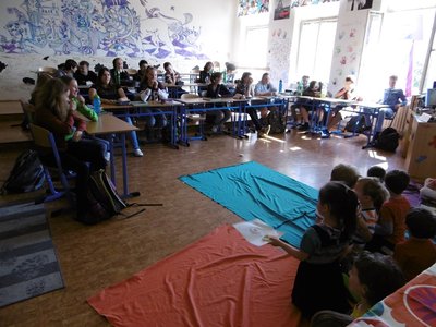 25.05.2017 - Filozofie pro děti (8.AB a děti MŠ Na Korábě) - Album - fotografie 12