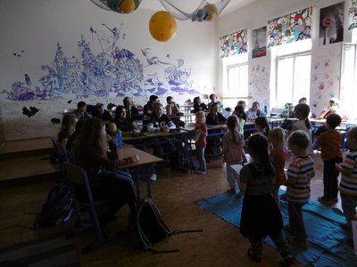 25.05.2017 - Filozofie pro děti (8.AB a děti MŠ Na Korábě) - Album - fotografie 26