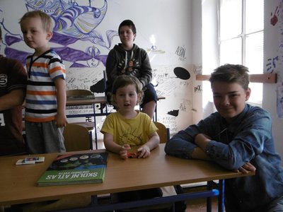 25.05.2017 - Filozofie pro děti (8.AB a děti MŠ Na Korábě) - Album - fotografie 32