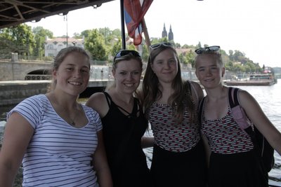 01.06.2017 - Tradiční procházka Prahou (9.AB) - Album - fotografie 12