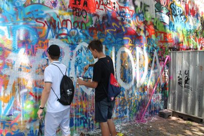 01.06.2017 - Tradiční procházka Prahou (9.AB) - Album - fotografie 33