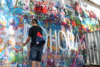 01.06.2017 - Tradiční procházka Prahou (9.AB) - Album - fotografie 21