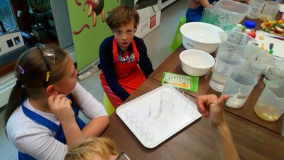 20.10.2017 - Kids Lab Abrakadabra - Chytří gurmáni z 5.C - Album - fotografie 2