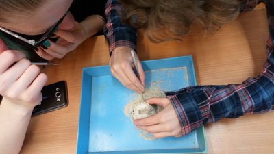 02.11.2017 - Team Teaching: pískovcová města (9.A) - Album - fotografie 2