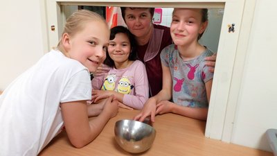 30.04.2018 - Škola v přírodě JEDLOVÁ (5.A + 5.C) - Album - fotografie 52