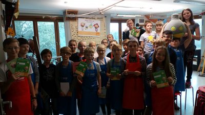 02.11.2018 - Laboratoř Abrakadabra - Chytří gurmáni z 5.C - Album