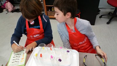 02.11.2018 - Laboratoř Abrakadabra - Chytří gurmáni z 5.C - Album - fotografie 14