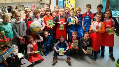 09.11.2018 - Laboratoř Abrakadabra - Chytří gurmáni z 5.A - Album - fotografie 25