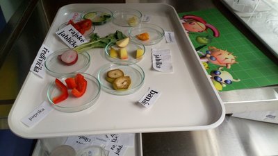 09.11.2018 - Laboratoř Abrakadabra - Chytří gurmáni z 5.A - Album - fotografie 28