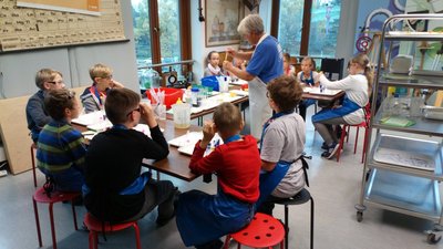 09.11.2018 - Laboratoř Abrakadabra - Chytří gurmáni z 5.A - Album - fotografie 29