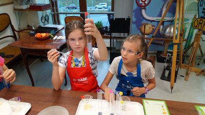 09.11.2018 - Laboratoř Abrakadabra - Chytří gurmáni z 5.A - Album - fotografie 19