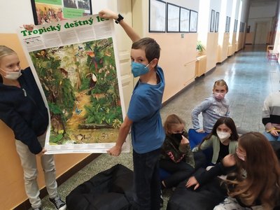 12.11.2021 - Páťáci (V.A) učí páťáky (V.B) - Album - fotografie 19