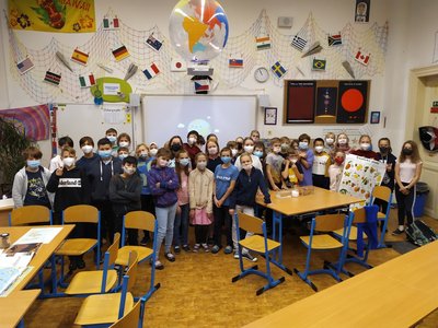 12.11.2021 - Páťáci (V.A) učí páťáky (V.B) - Album - fotografie 16