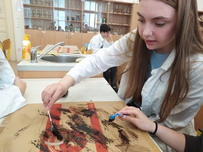 22.04.2022 - Bádáme s ropou (9.ABC) - Album - fotografie 10