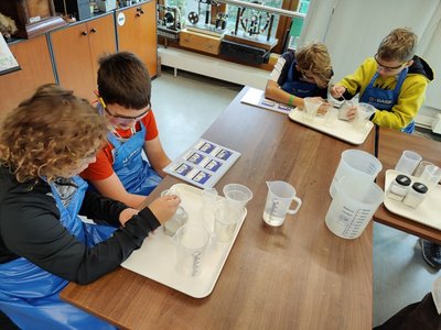 30.09.2022 - Laboratoř Abrakadabra - Voda je poklad (V.E) - Album - fotografie 20