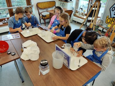 30.09.2022 - Laboratoř Abrakadabra - Voda je poklad (V.E) - Album - fotografie 2