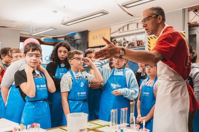 18.11.2022 - Chytří gurmáni v laboratoři Abrakadabra - Album - fotografie 6