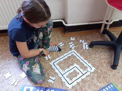 28.03.2023 - Informatika_IV.D (OzoBot) - Album - fotografie 7