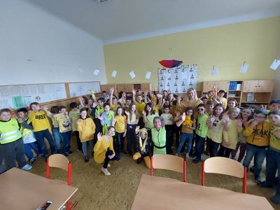 12.04.2023 - Barevné dny_4_ročníky - Album