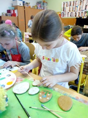 14.04.2023 - Velikonoční tvoření ve 3.C - Album - fotografie 2
