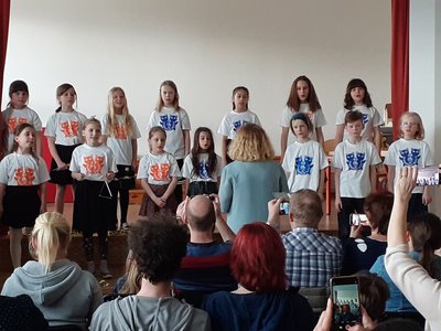 27.04.2023 - Hrabalova koťata - pěvecký sbor - Album - fotografie 11