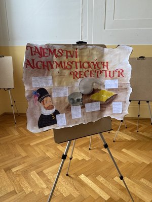 06.06.2023 - Prezentace posterů žáků 9. ročníku - Album - fotografie 6